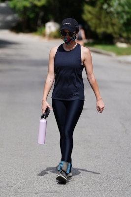 Lucy290620-049.jpg