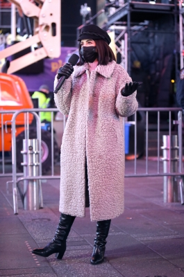 Lucy291220-048.jpg