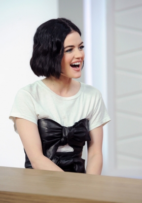 Lucy2BHale2BLucy2BHale2BAppears2BAmazon2BStyle2BCode2BGLxagzDy2unx.jpg