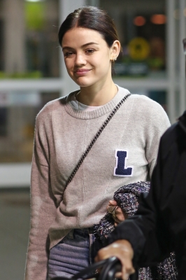 HQ
