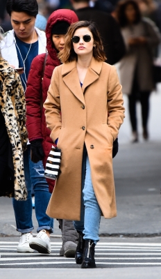 HQ
