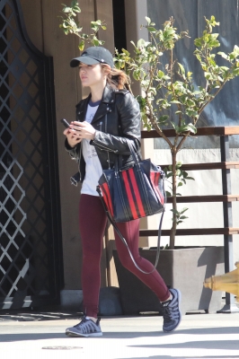 HQ
