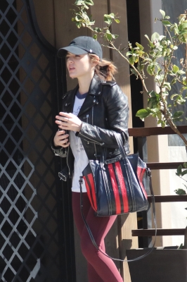 HQ
