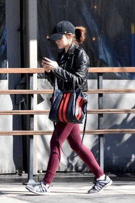 HQ
