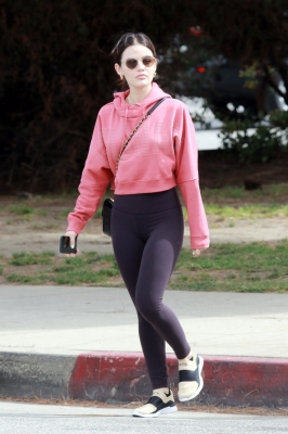 LucyJoansOnThird-009.jpg