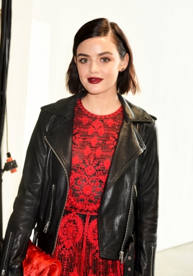 HQ

