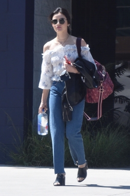 HQ
