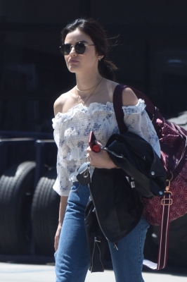 HQ
