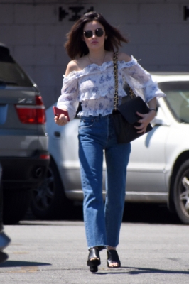 HQ
