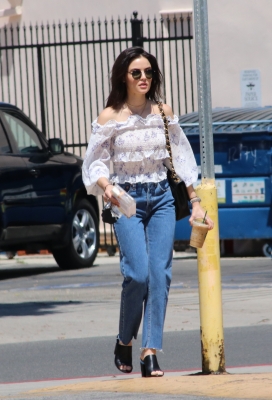 HQ
