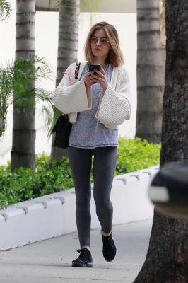 HQ
