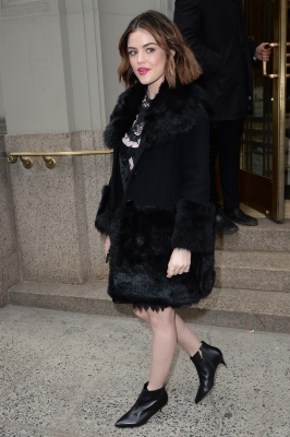 HQ
