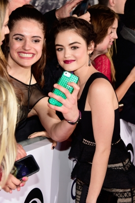 HQ
