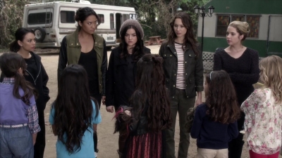 PLL_S04E01_720p_JACK_Up_DownloadSeriesHere_0655.jpg