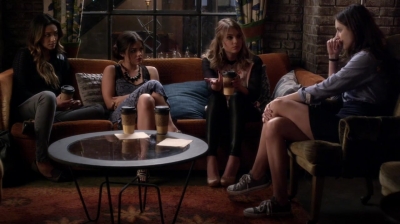 PLL_S04E18_720p_JACK_Up_DownloadSeriesHere_0253.jpg