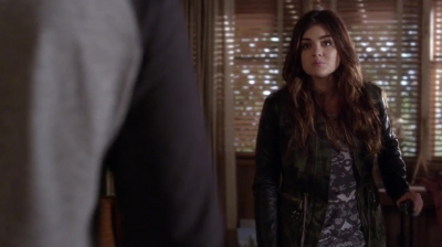 PLL_S04E18_720p_JACK_Up_DownloadSeriesHere_1447.jpg