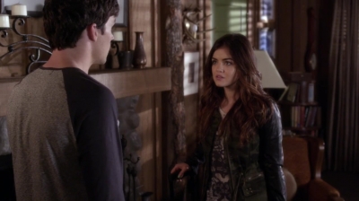 PLL_S04E18_720p_JACK_Up_DownloadSeriesHere_1475.jpg