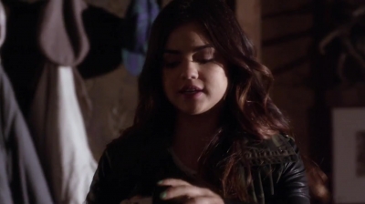 PLL_S04E18_720p_JACK_Up_DownloadSeriesHere_1686.jpg
