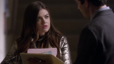 PLL_S04E20_720p_JACK_Up_DownloadSeriesHere_0379.jpg