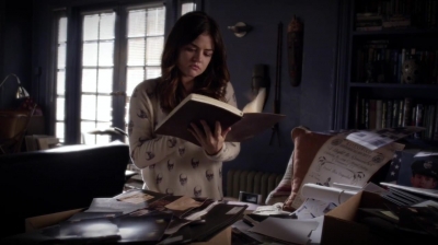 PLL_S04E21_720p_JACK_Up_DownloadSeriesHere_0965.jpg