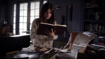 PLL_S04E21_720p_JACK_Up_DownloadSeriesHere_1020.jpg