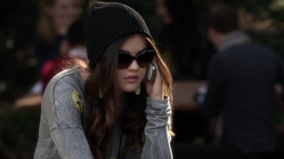 PLL_S04E22_720p_JACK_Up_DownloadSeriesHere_0346.jpg