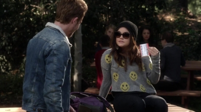 PLL_S04E22_720p_JACK_Up_DownloadSeriesHere_0368.jpg