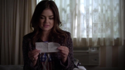 PLL_S04E22_720p_JACK_Up_DownloadSeriesHere_1468.jpg