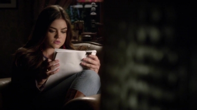 PLL_S04E22_720p_JACK_Up_DownloadSeriesHere_2043.jpg