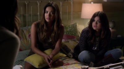 PLL_S04E22_720p_JACK_Up_DownloadSeriesHere_2297.jpg