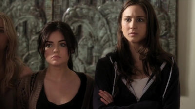 Pretty_Little_Liars_S02x01_720p_Bluray_Dual_PauloADM_0415.jpg