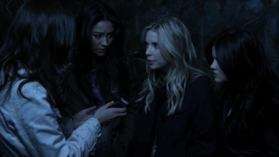 Pretty_Little_Liars_S02x01_720p_Bluray_Dual_PauloADM_2511.jpg
