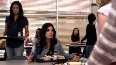 Pretty_Little_Liars_S02x02_720p_Bluray_Dual_PauloADM_0608.jpg