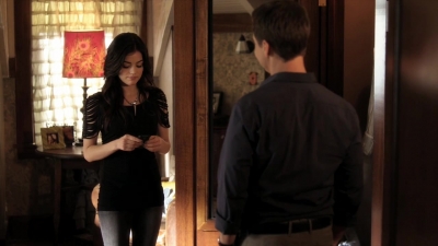 Pretty_Little_Liars_S02x04_720p_Bluray_Dual_PauloADM_1899.jpg