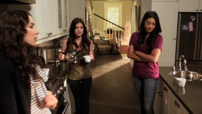 Pretty_Little_Liars_S02x07_720p_Bluray_Dual_PauloADM_0122.jpg