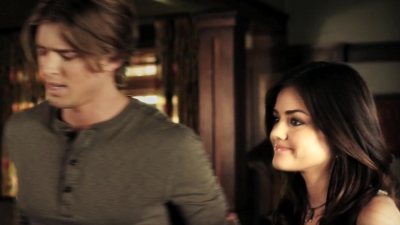 Pretty_Little_Liars_S02x09_720p_Bluray_Dual_PauloADM_1636.jpg