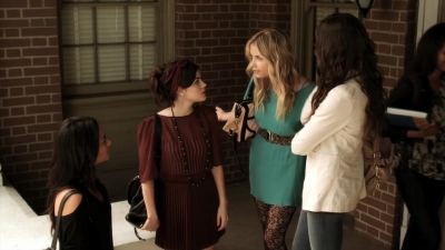 Pretty_Little_Liars_S02x11_720p_Bluray_Dual_PauloADM_1011.jpg