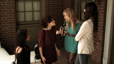 Pretty_Little_Liars_S02x11_720p_Bluray_Dual_PauloADM_1012.jpg