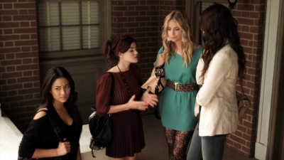 Pretty_Little_Liars_S02x11_720p_Bluray_Dual_PauloADM_1029.jpg