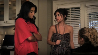 Pretty_Little_Liars_S02x16_720p_Bluray_Dual_PauloADM_1590.jpg