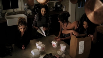 Pretty_Little_Liars_S02x16_720p_Bluray_Dual_PauloADM_2487.jpg