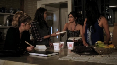Pretty_Little_Liars_S02x16_720p_Bluray_Dual_PauloADM_2532.jpg