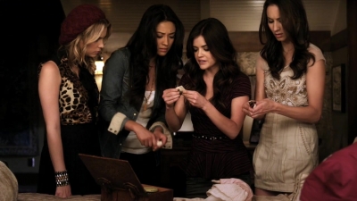 Pretty_Little_Liars_S02x17_720p_Bluray_Dual_PauloADM_0597.jpg