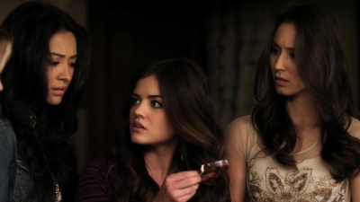 Pretty_Little_Liars_S02x17_720p_Bluray_Dual_PauloADM_0618.jpg