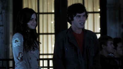 Pretty_Little_Liars_S02x17_720p_Bluray_Dual_PauloADM_1585.jpg