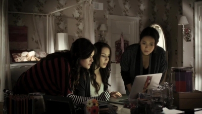 Pretty_Little_Liars_S02x17_720p_Bluray_Dual_PauloADM_2403.jpg