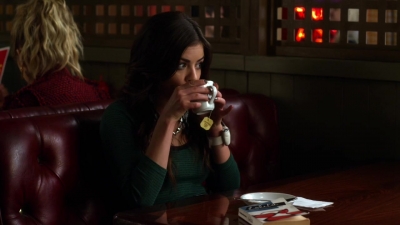 Pretty_Little_Liars_S02x20_720p_Bluray_Dual_PauloADM_0666.jpg