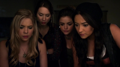 Pretty_Little_Liars_S02x21_720p_Bluray_Dual_PauloADM_1055.jpg