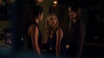 Pretty_Little_Liars_S02x21_720p_Bluray_Dual_PauloADM_1084.jpg