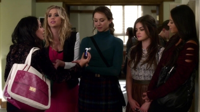 Pretty_Little_Liars_S02x23_720p_Bluray_Dual_PauloADM_0224.jpg